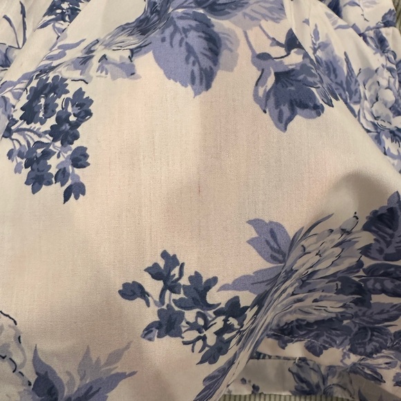 Abercrombie & Fitch Blue and White Tiered Puff Sleeve Maxi Dress - Picture 7 of 7